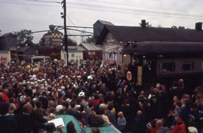 1964. Barry Goldwater whistle stop. Blanchester.