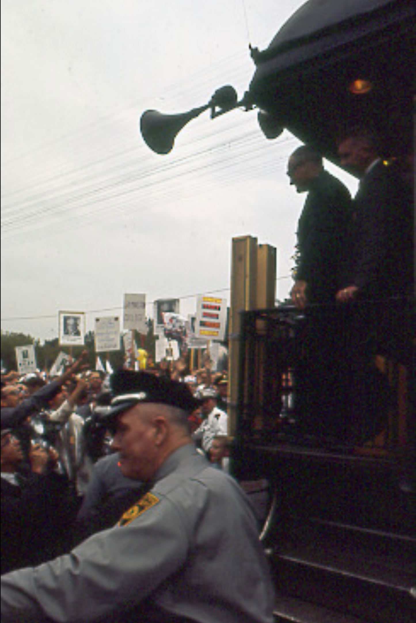 1964. Barry Goldwater whistle stop. Blanchester.