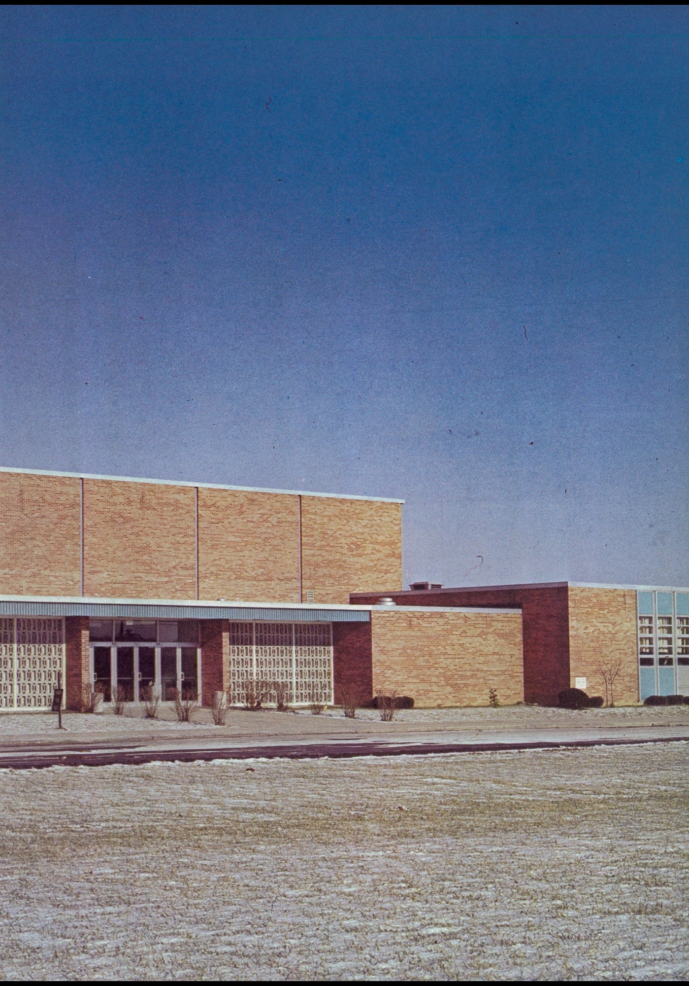 1973. Blanchester High School Yearbook.