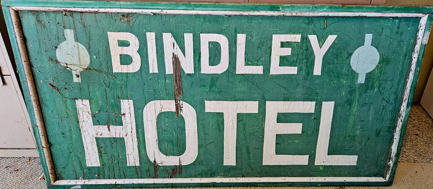 Bindley Hotel sign.