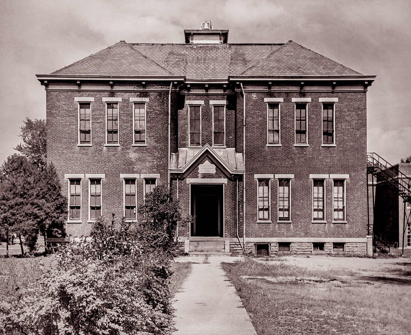 1883. Old Main Street School Building.