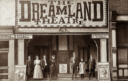 1912. Dreamland Theatre.