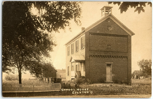 Edenton Old Schoolhouse History.