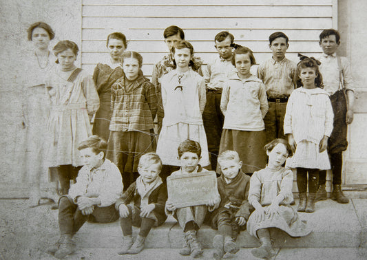 1917. Maple Grove School Students Postcard.