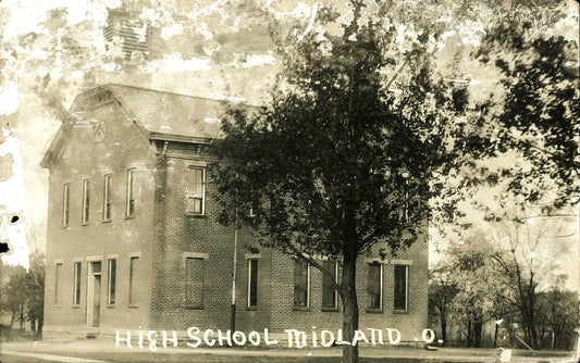 1917. Midland High School.