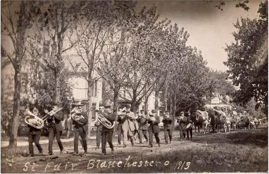 1913. Street fair. Blanchester.